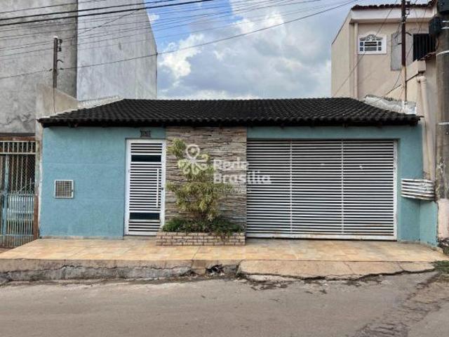 Casa venda em Região Geográfica Imediata do Distrito Federal, Região Integrada de Desenvolvimento do Distrito Federal e Entorno