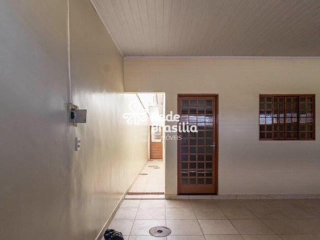 Casa venda em Região Geográfica Imediata do Distrito Federal, Região Integrada de Desenvolvimento do Distrito Federal e Entorno