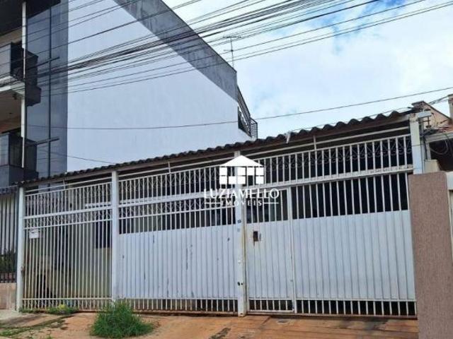 Casa venda em Região Geográfica Imediata do Distrito Federal, Região Integrada de Desenvolvimento do Distrito Federal e Entorno