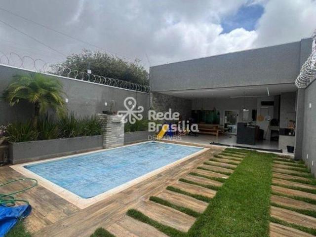 Casa venda em Região Geográfica Imediata do Distrito Federal, Região Integrada de Desenvolvimento do Distrito Federal e Entorno