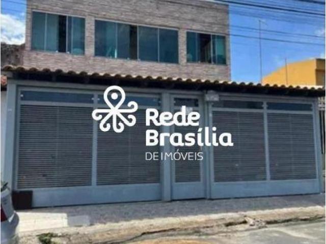 Casa venda em Região Geográfica Imediata do Distrito Federal, Região Integrada de Desenvolvimento do Distrito Federal e Entorno