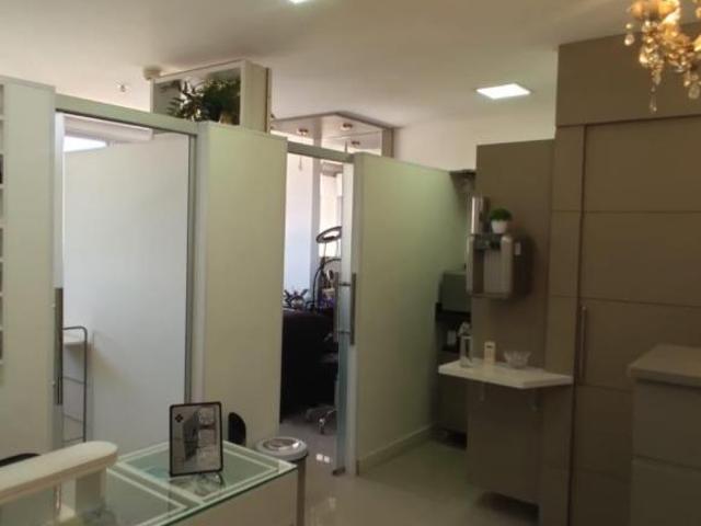 Ponto Comercial venda em Região Geográfica Imediata do Distrito Federal, Região Integrada de Desenvolvimento do Distrito Federal e Entorno