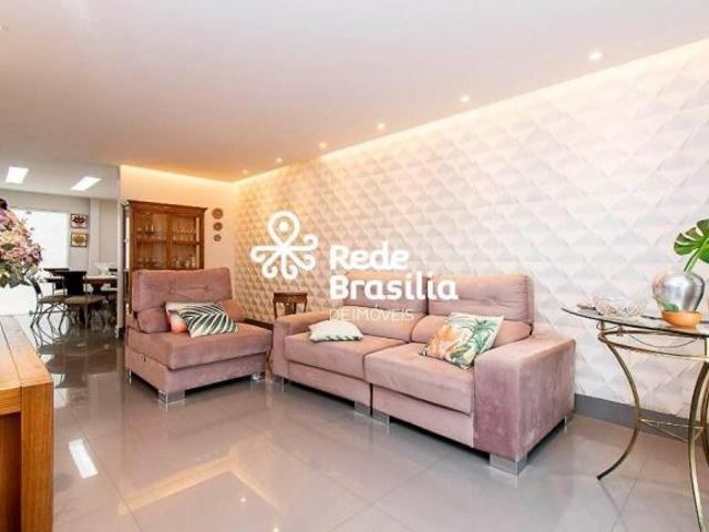 Casa venda em Região Geográfica Imediata do Distrito Federal, Região Integrada de Desenvolvimento do Distrito Federal e Entorno