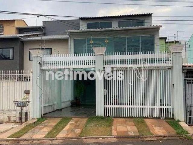 Casa venda em Região Geográfica Imediata do Distrito Federal, Região Integrada de Desenvolvimento do Distrito Federal e Entorno