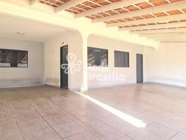 Casa venda em Região Geográfica Imediata do Distrito Federal, Região Integrada de Desenvolvimento do Distrito Federal e Entorno