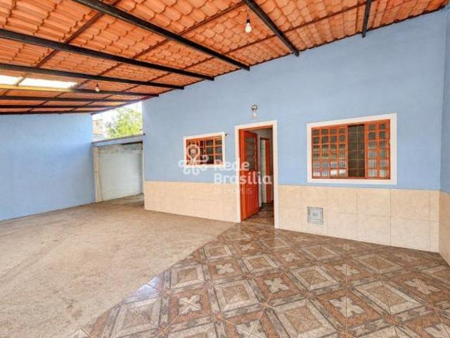 Casa venda em Região Geográfica Imediata do Distrito Federal, Região Integrada de Desenvolvimento do Distrito Federal e Entorno