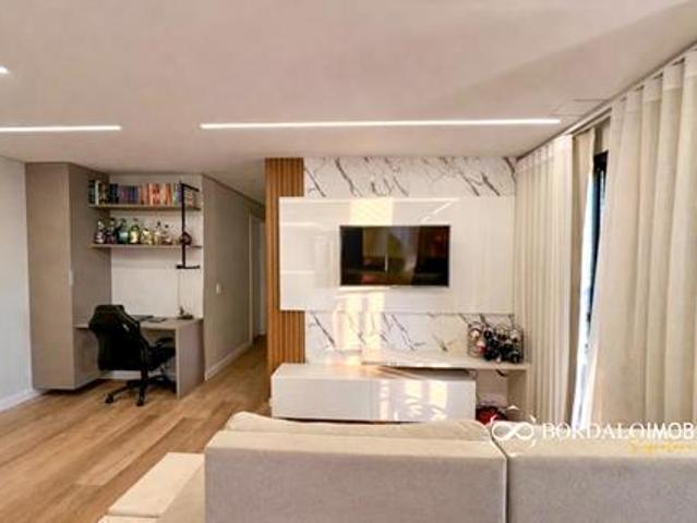 Apartamento venda em Região Geográfica Imediata do Distrito Federal, Região Integrada de Desenvolvimento do Distrito Federal e Entorno