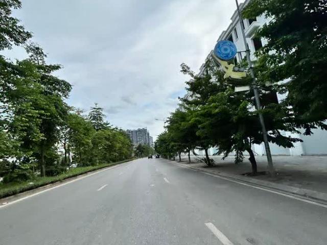 Nhà mặt phố bán tại Hoàn Kiếm, Hà Nội