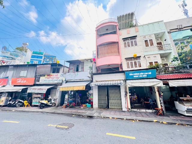 Nhà mặt phố bán