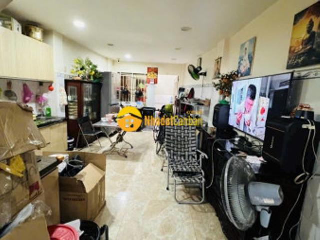 Nhà bán