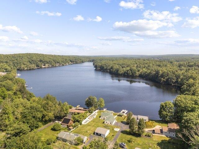 House for sale in Thompson