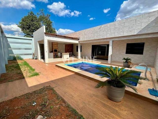 Casa venda em Região Geográfica Imediata do Distrito Federal, Região Integrada de Desenvolvimento do Distrito Federal e Entorno