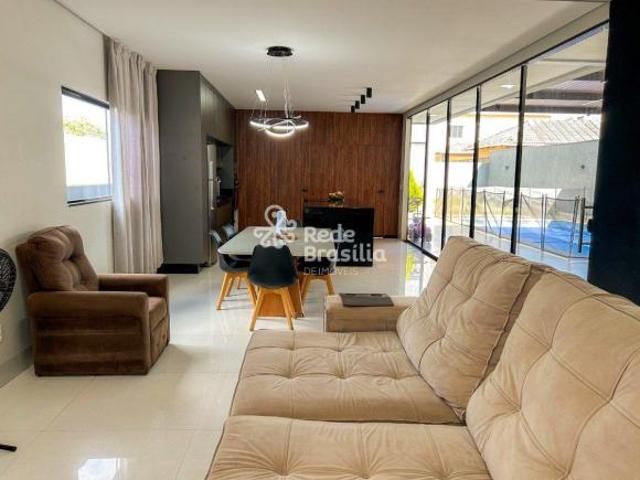 Casa venda em Região Geográfica Imediata do Distrito Federal, Região Integrada de Desenvolvimento do Distrito Federal e Entorno