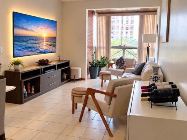 Apartamento venda em Águas Claras, Região Geográfica Intermediária do Distrito Federal