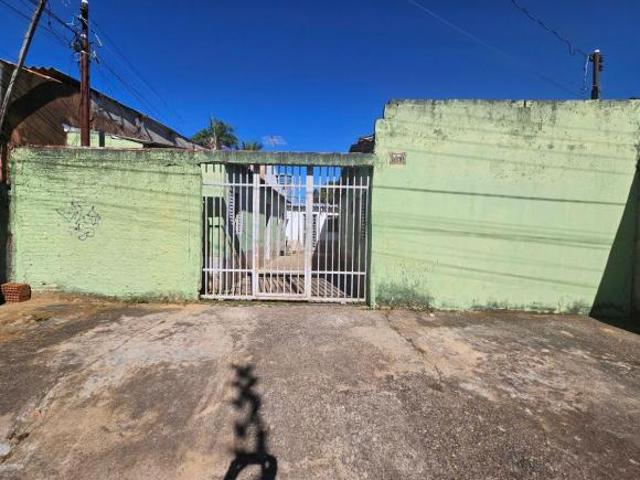 Casa venda em Região Geográfica Imediata do Distrito Federal, Região Integrada de Desenvolvimento do Distrito Federal e Entorno