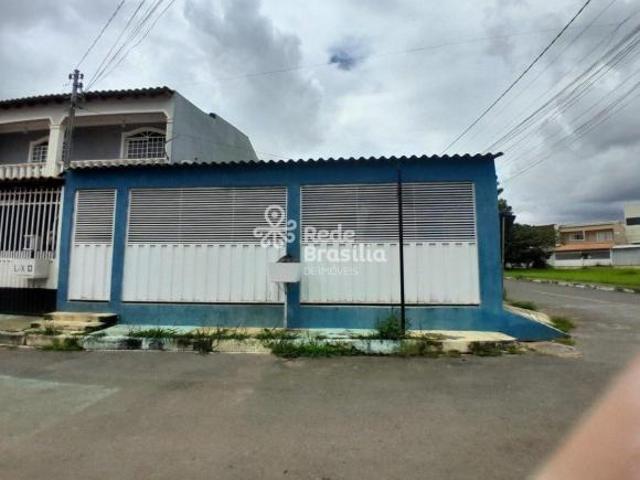 Casa venda em Região Geográfica Imediata do Distrito Federal, Região Integrada de Desenvolvimento do Distrito Federal e Entorno