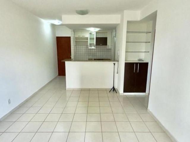 Apartamento venda em Região Geográfica Imediata do Distrito Federal, Região Integrada de Desenvolvimento do Distrito Federal e Entorno