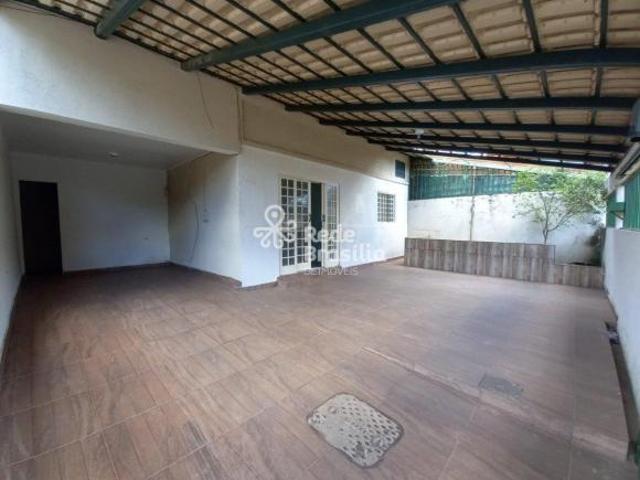 Casa venda em Região Geográfica Imediata do Distrito Federal, Região Integrada de Desenvolvimento do Distrito Federal e Entorno