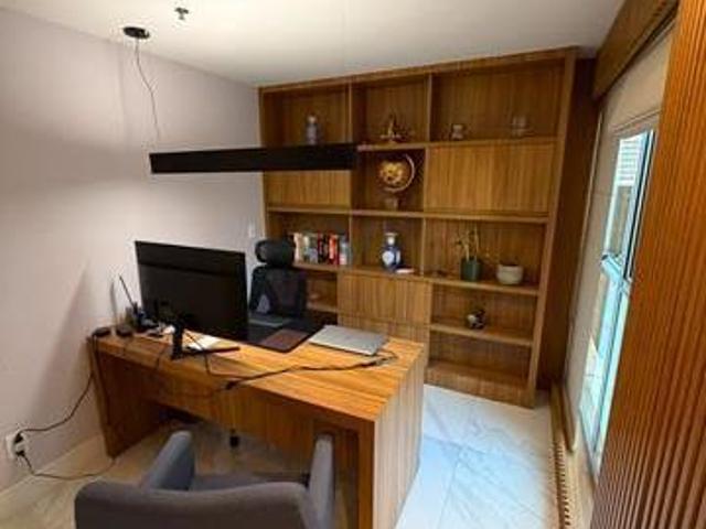 Ponto Comercial venda em SQS 407, Plano Piloto