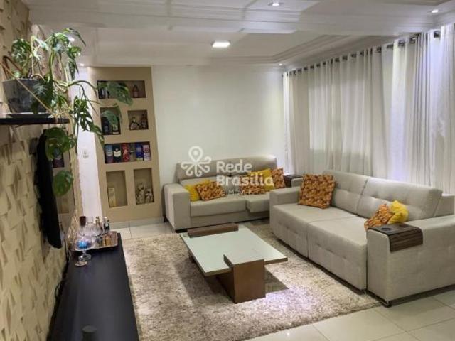 Casa venda em Região Geográfica Imediata do Distrito Federal, Região Integrada de Desenvolvimento do Distrito Federal e Entorno