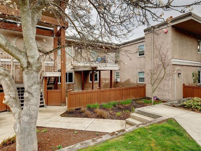 Apartment for rent in Victoria, British Columbia