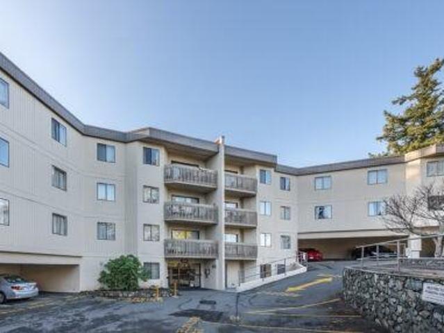 Apartment for rent in Saanich, British Columbia