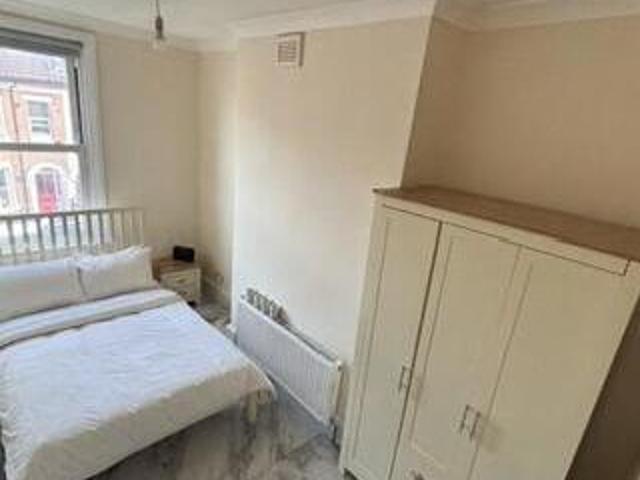 House for rent in Lyons, Greater London
