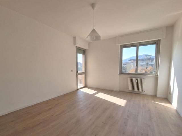 Appartamento in affitto a Quartiere 5, Firenze
