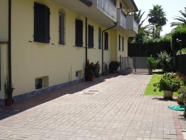Appartamento in affitto a San Carlo, Marina Di Massa