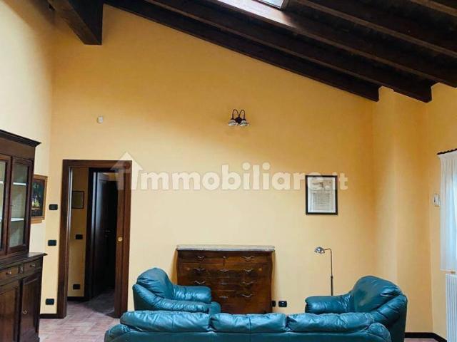 Appartamento in affitto a Unione dei comuni del Distretto Ceramico, Maranello