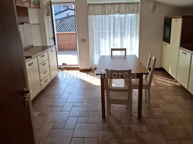 Appartamento in affitto a Madonna Alta, Cenerente
