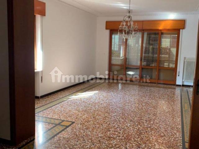 Appartamento in affitto a San Pio X, Vicenza