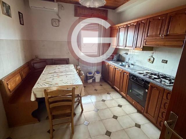 Appartamento in vendita a Calabria, Reggio Calabria