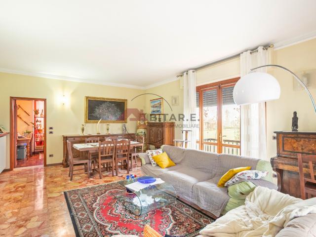 Appartamento in vendita a Brandico, Lombardia