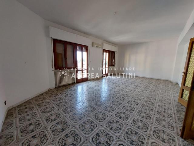 Appartamento in vendita a Buti, Toscana