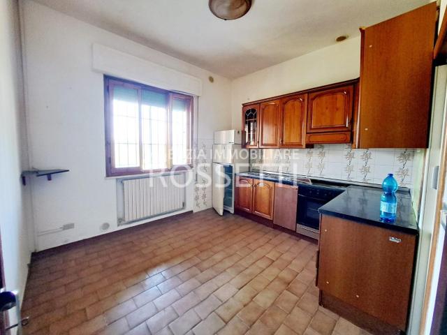 Appartamento in vendita a Lamporecchio, Toscana