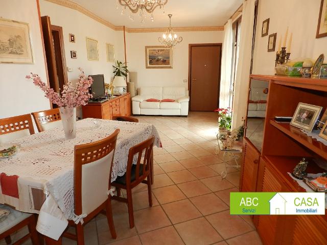 Appartamento in vendita a Rosignano Marittimo, Toscana