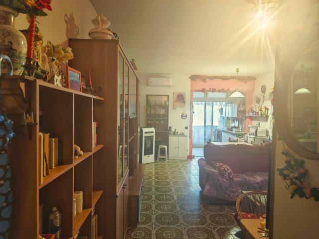 Appartamento in vendita a Luni, Liguria