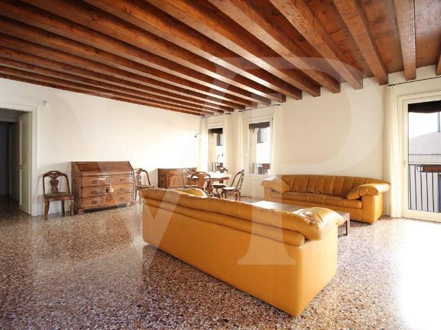 Appartamento in affitto a Vicenza, Veneto