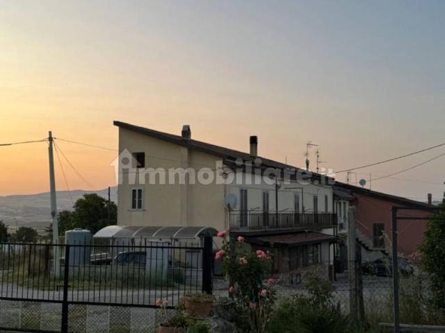 Appartamento in affitto a Marche, Macerata
