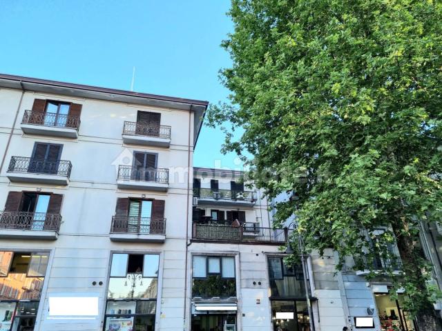 Appartamento in affitto a Puglia, Barletta-andria-trani