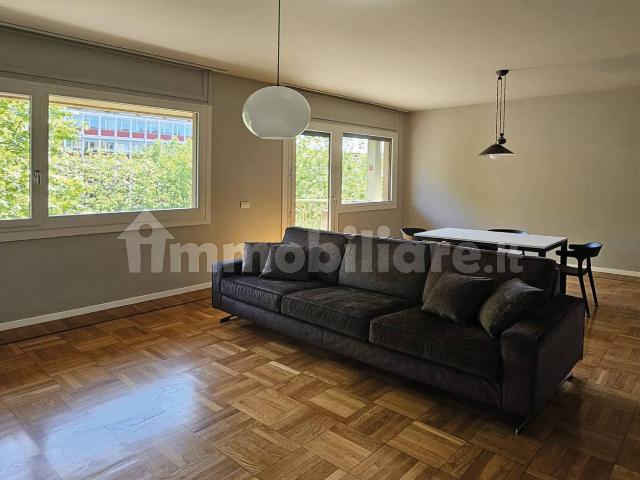 Appartamento in affitto a Puglia, Barletta-andria-trani