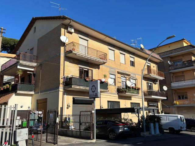 Appartamento in vendita a Roma Capitale, Lazio