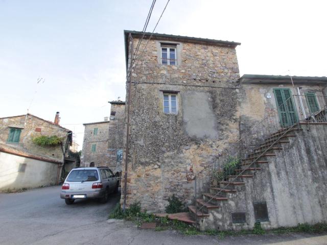 Appartamento in vendita a Monticiano, Toscana