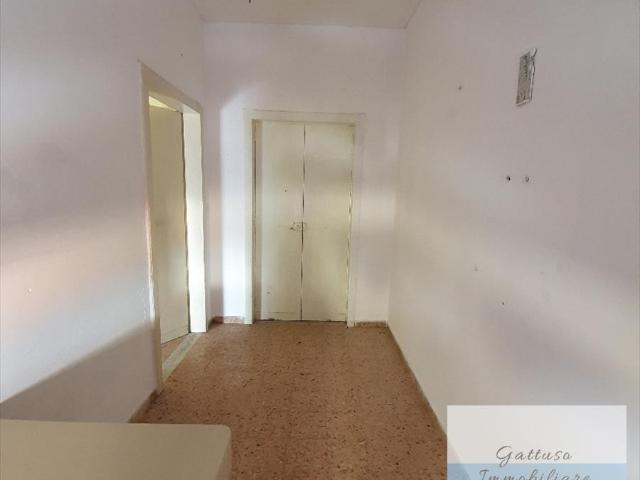Appartamento in vendita a Calabria, Reggio Calabria