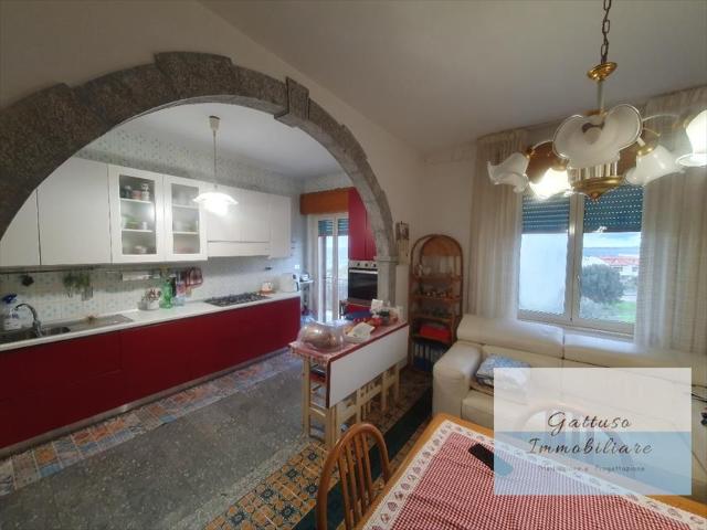 Appartamento in vendita a Calabria, Reggio Calabria