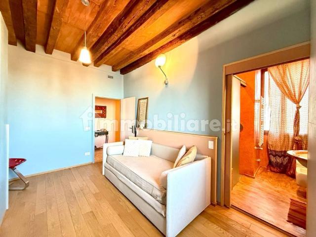 Appartamento in affitto a Venezia-Murano-Burano, Venezia