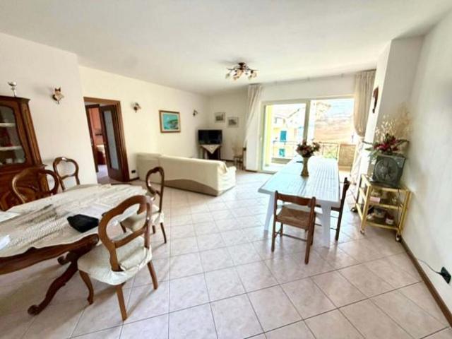 Appartamento in affitto a Bellante, Abruzzo