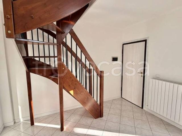 Appartamento in affitto a Bornasco, Lombardia