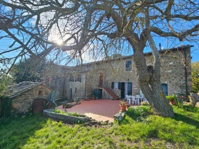 Appartamento in affitto a Bucine, Toscana